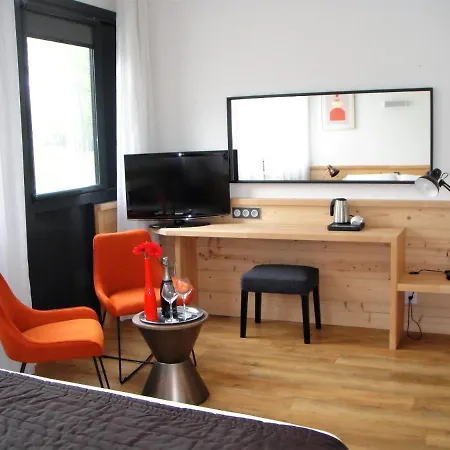Hotel Domaine De Charmeil Saint-Quentin-sur-Isère